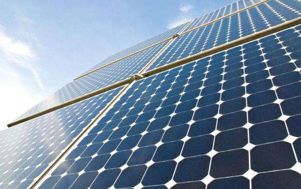 光伏屬于什么行業(yè)？光伏發(fā)電有什么優(yōu)點(diǎn)？
