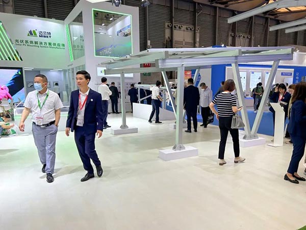 光伏車(chē)棚展品實(shí)拍圖