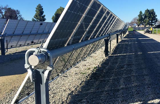 平單軸跟蹤光伏支架-實景